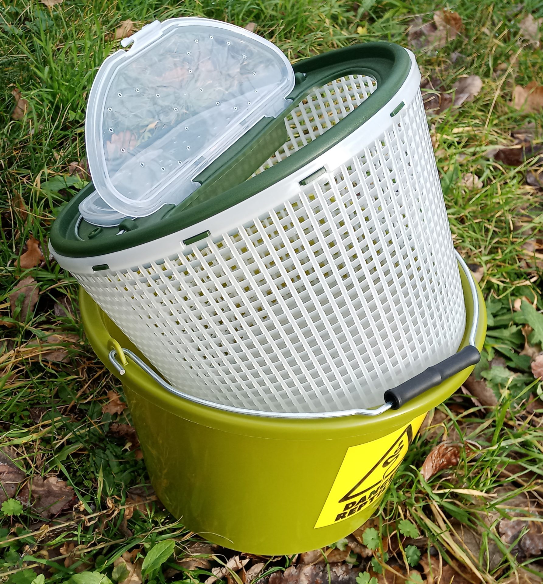 TeleDart Transporteimer für Schlangen und Reptilien